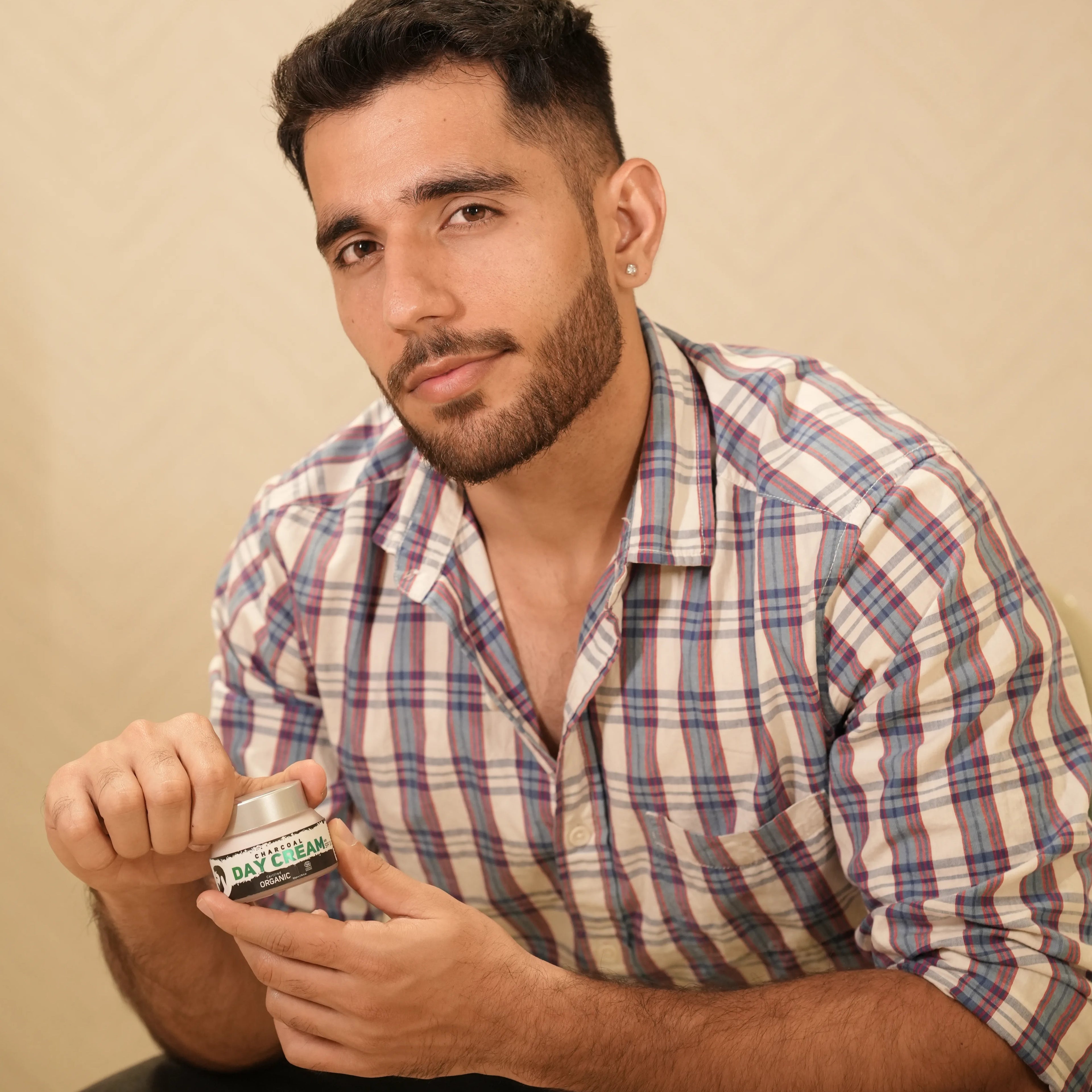 AMAzing Earth Organic Charcoal Day Cream