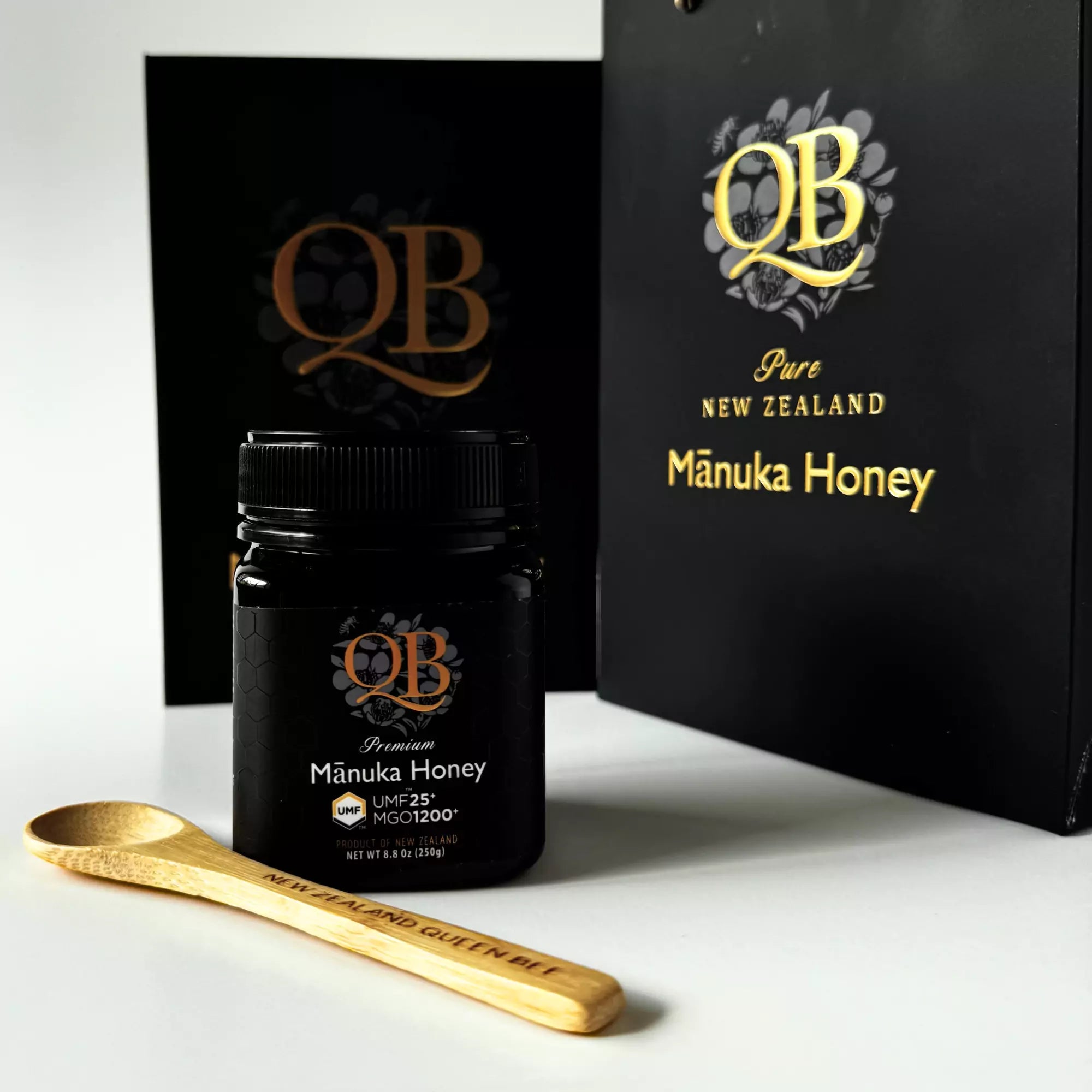 QB Manuka Honey Hamper - UMF 25+ image 1
